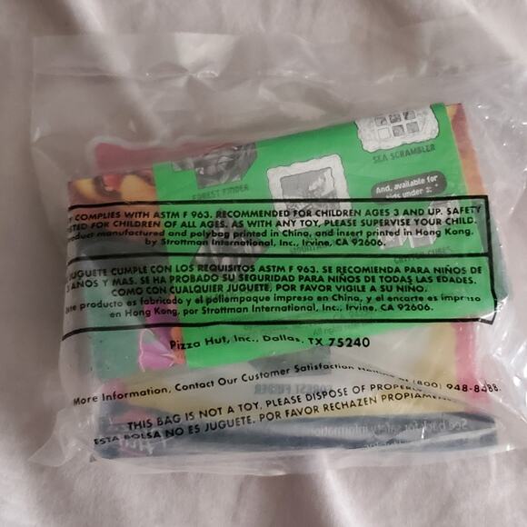 2000 Pizza Hut Pizza Play Stuff Ecopuzzlers Forest Finder New in Package - Picture 2 of 2